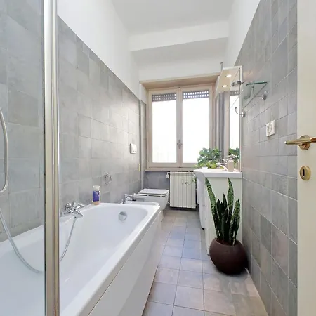 Modern Cozy Flat Trendy Area Semesterbostad Rom
